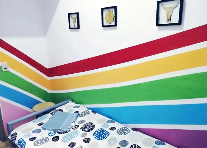 Cozy Rooms With Share The Bathroom And Kitchen
