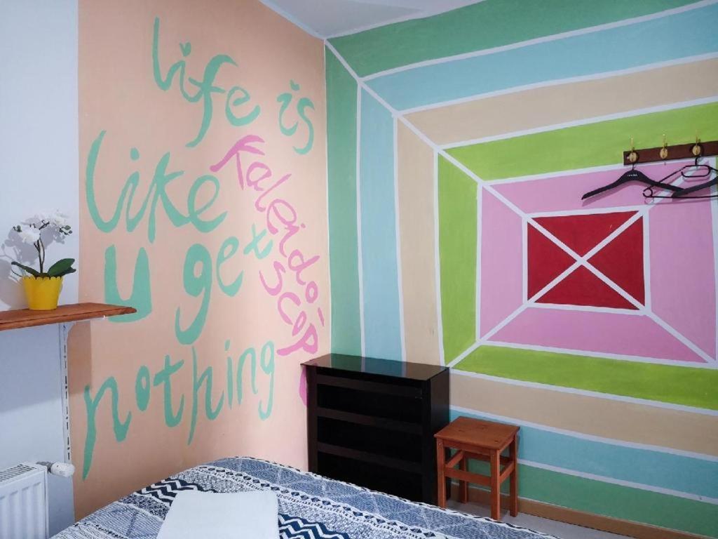 Habitación en casa particular Cozy With Share The Bathroom And Kitchen *